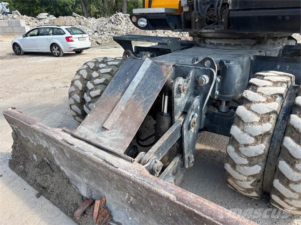 JCB JS 175 W 4X4 Construção - Outros
