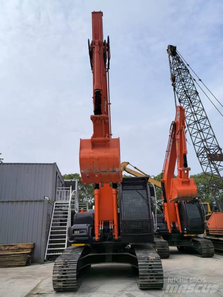 Hitachi ZX 200-3 G Escavadoras de rastos