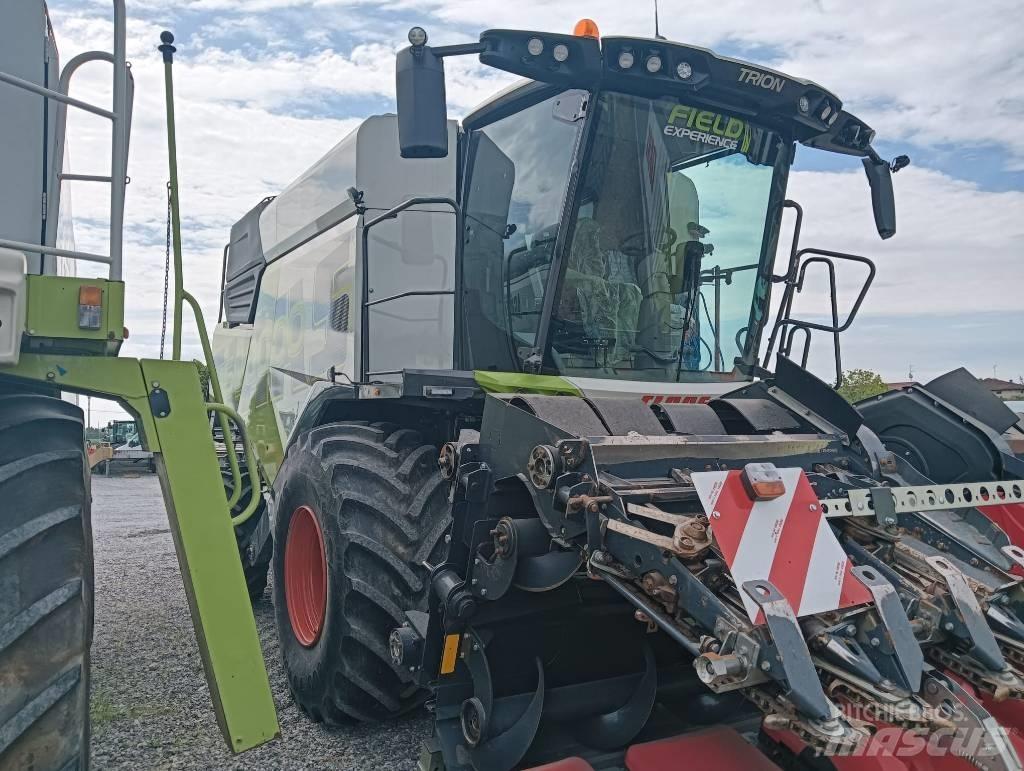 CLAAS TRION 750 Ceifeiras debulhadoras