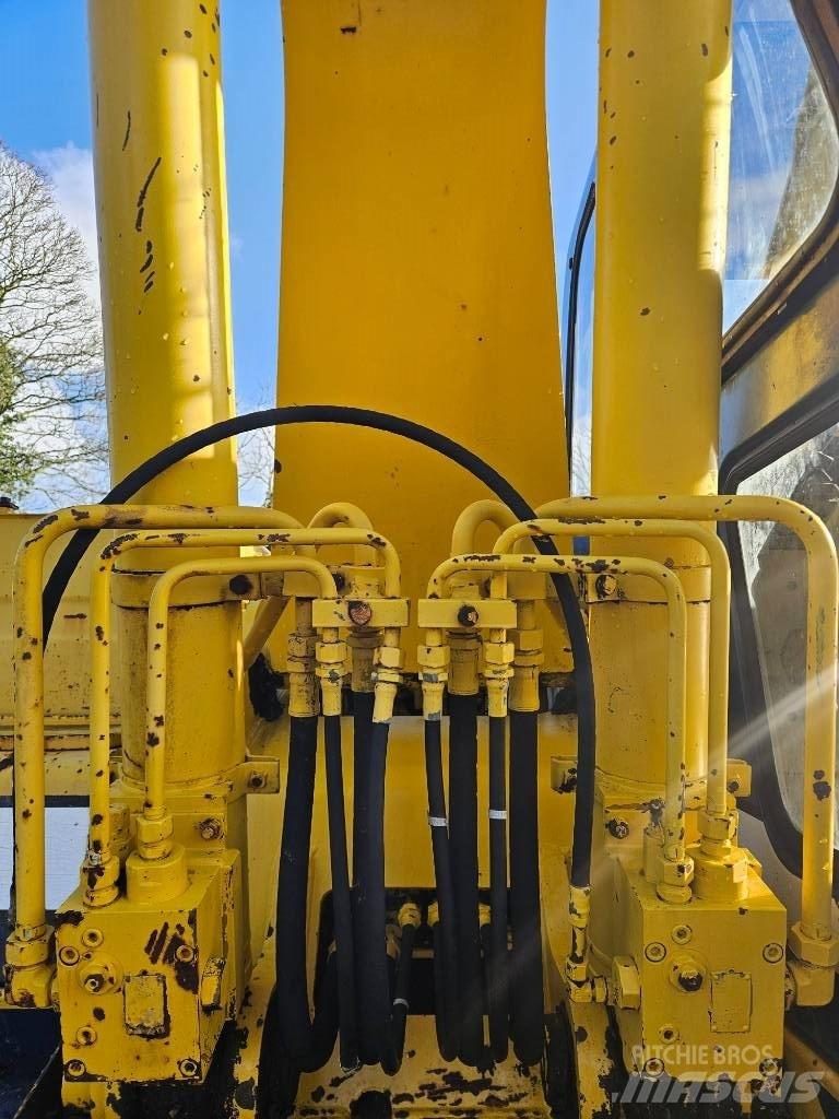 Kobelco SK 120 LC Escavadoras de rastos