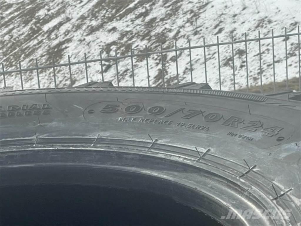  Øvrige ØVRIGE Pneus, Rodas e Jantes