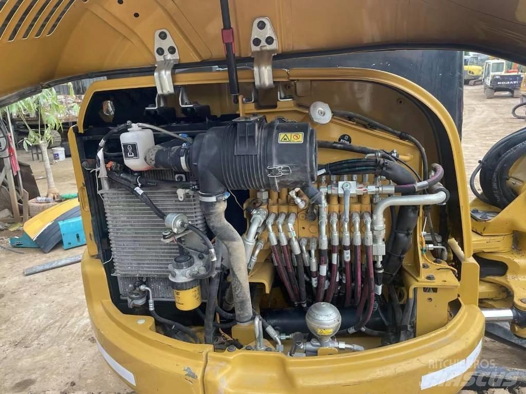 CAT 303.5 E CR Mini Escavadoras <7t
