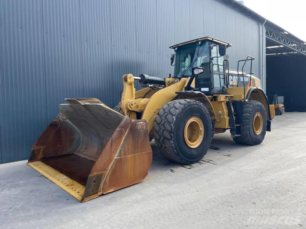 CAT 966M Pás carregadoras de rodas