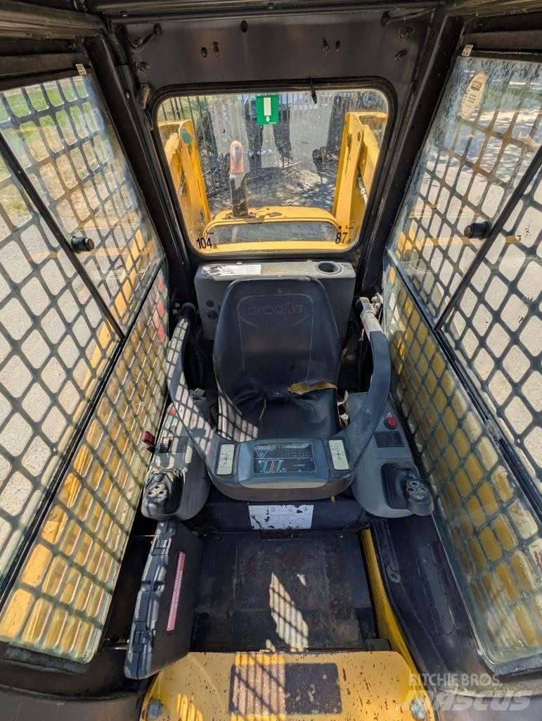 Komatsu CK 30-1 Mini carregadoras