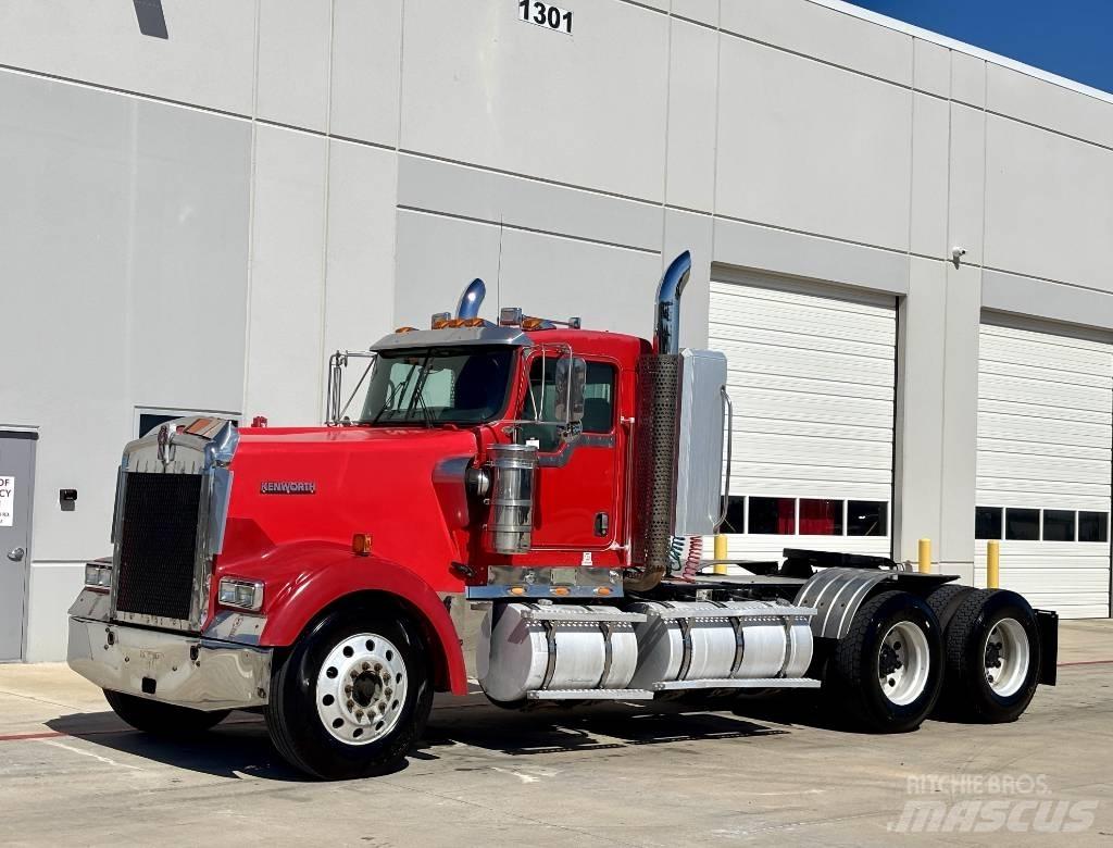 Kenworth W 900 Tractores (camiões)