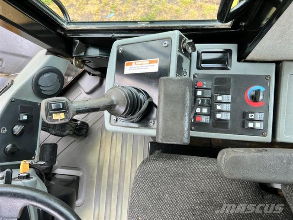 CAT 930H Pás carregadoras de rodas