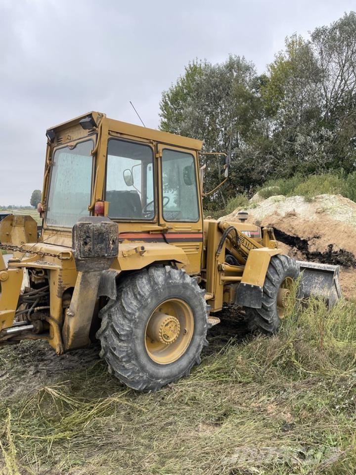 Hydrema 807 Retroescavadoras