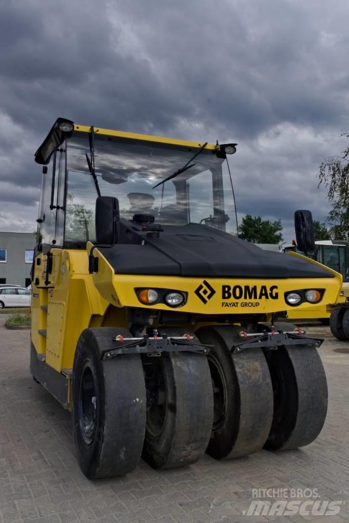 Bomag BW 28 RH Cilindros Compactadores de pneus