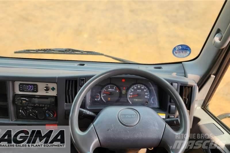Isuzu NQR500 Amt Outros Camiões