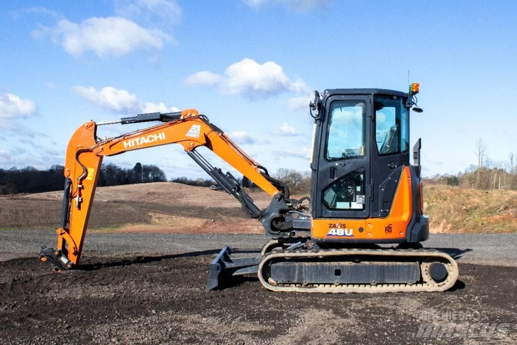 Hitachi ZX48U Mini Escavadoras <7t