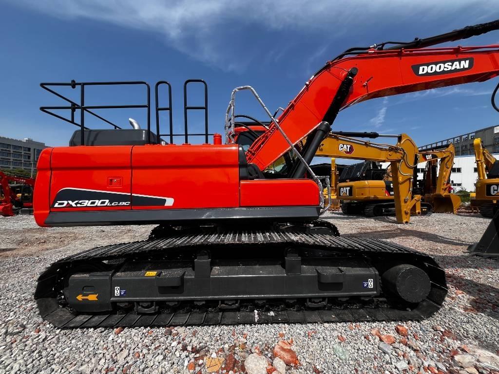 Doosan DX 300 LC-9C Escavadoras de rastos