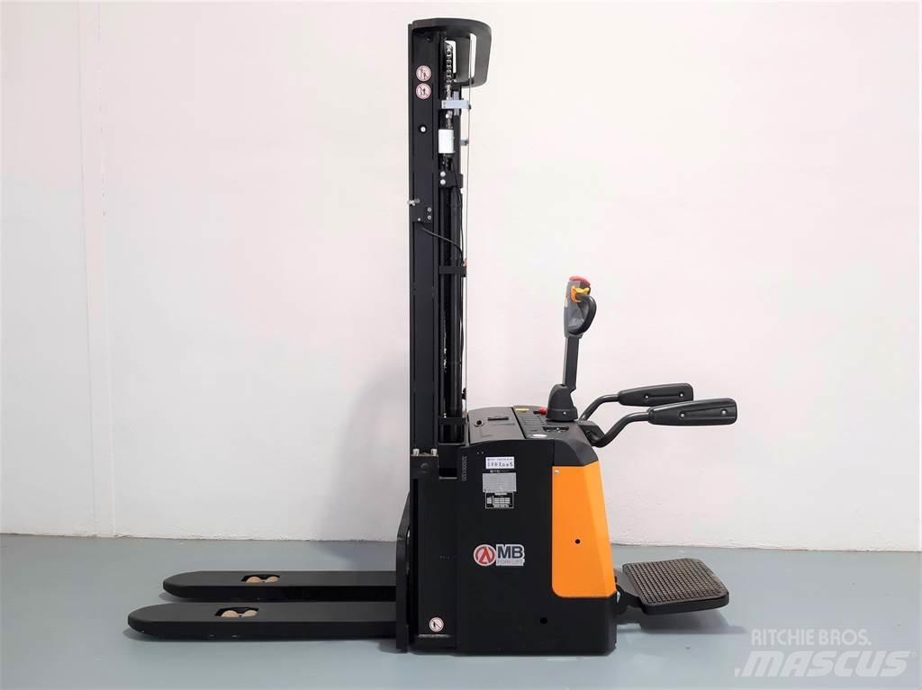  ES20 20RAS 3F550 Porta-paletes com plataforma