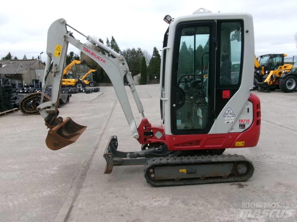 Takeuchi TB 216 Mini Escavadoras <7t