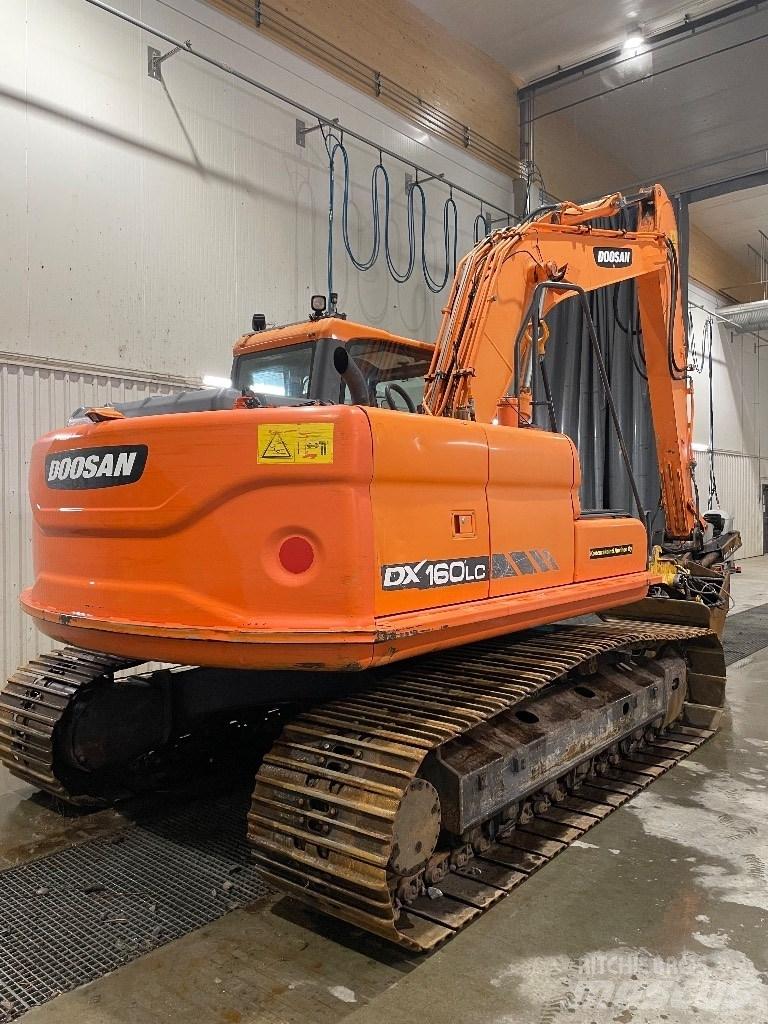 Doosan DX 160 Escavadoras de rastos