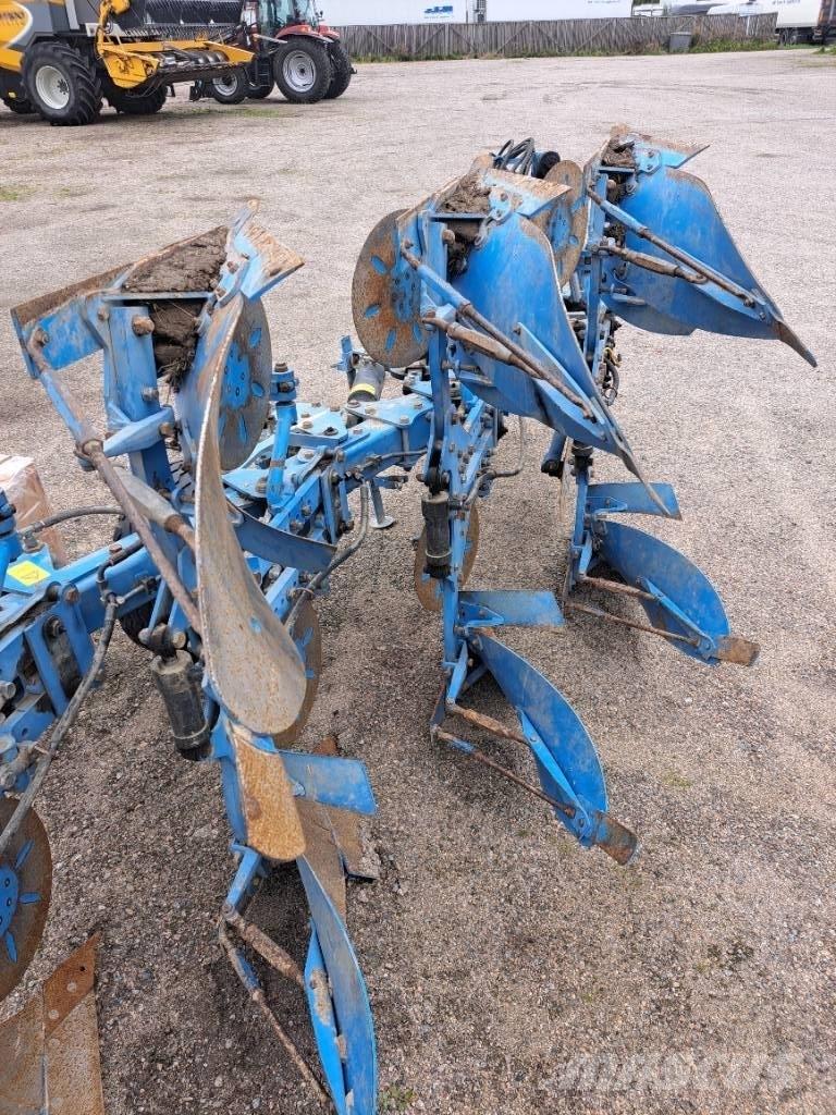 Lemken Vari-Opal 8 Charruas reversíveis