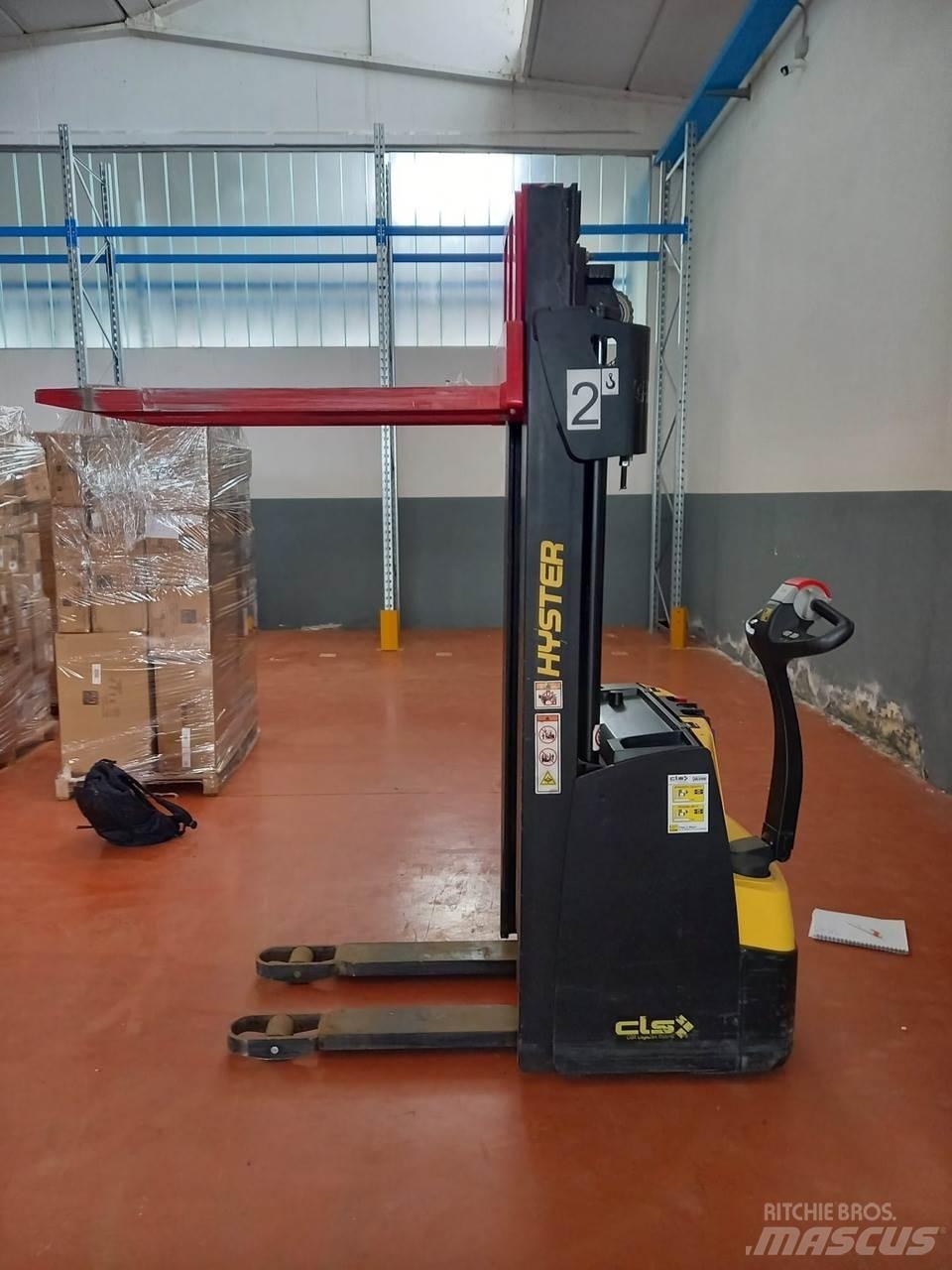 Hyster S1.2 Empilhador para operador externo