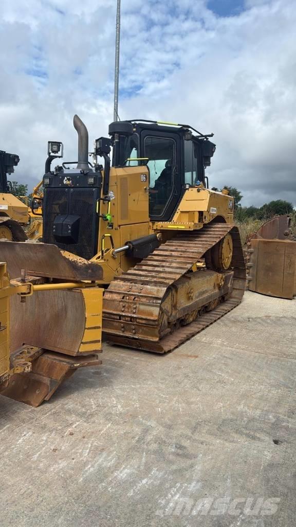 CAT D 6 LGP Dozers - Tratores rastos