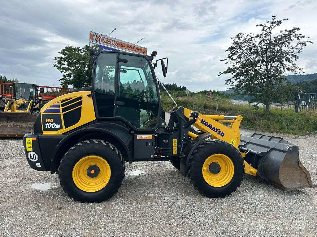 Komatsu WA 100 Pás carregadoras de rodas