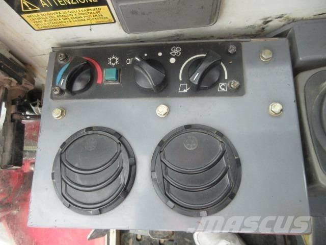 Takeuchi TB 153 FR Mini Escavadoras <7t