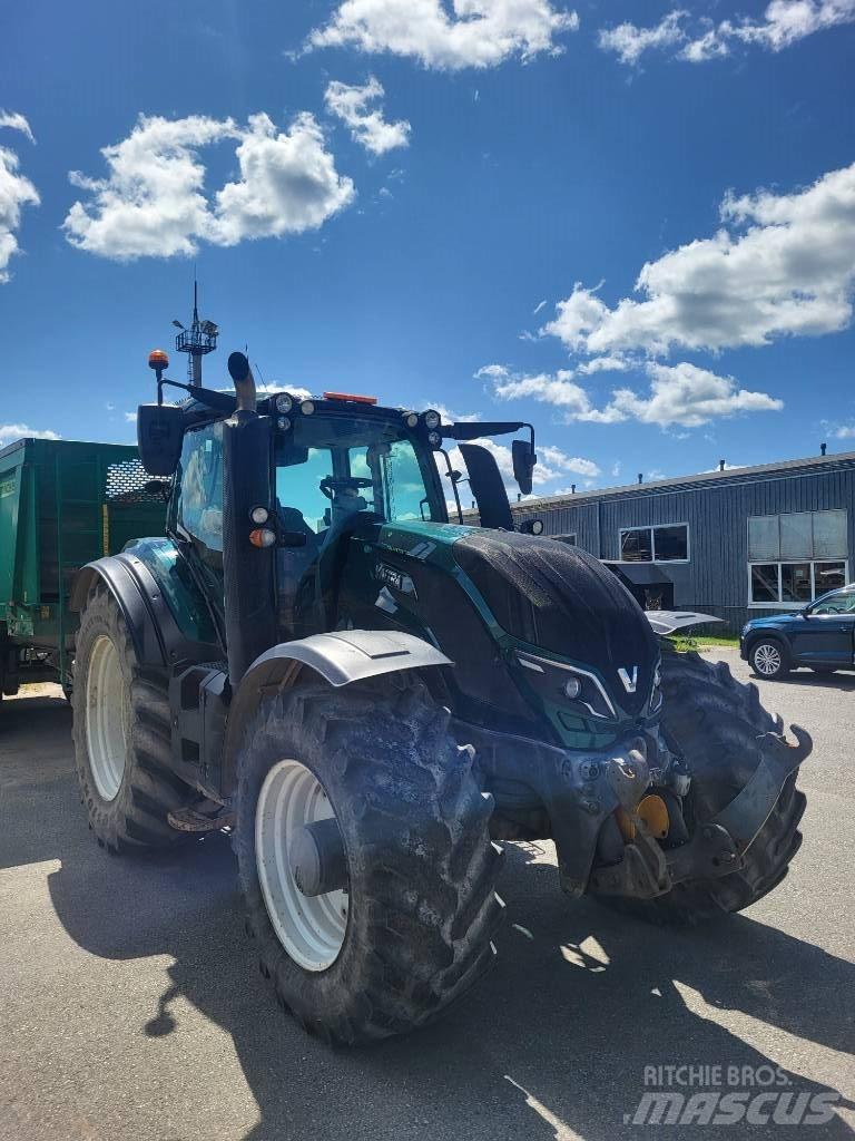 Valtra T 234 Direct Tratores Agrícolas usados