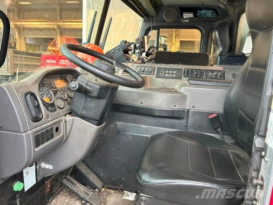 Peterbilt Loadmaster Outros Camiões