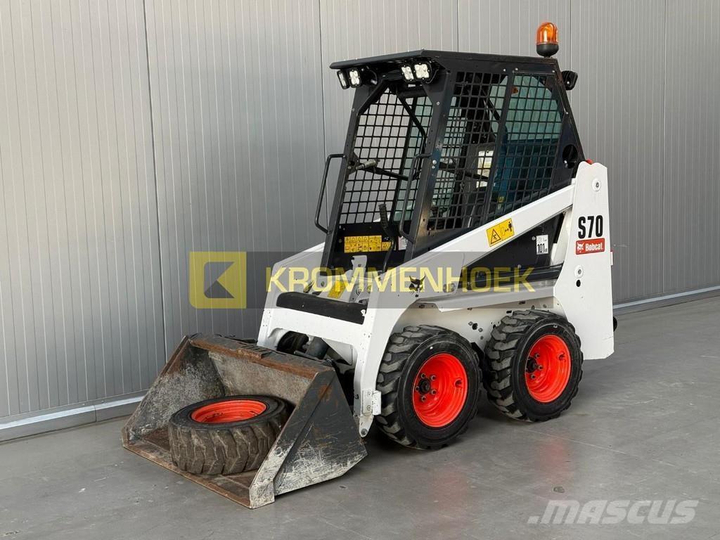 Bobcat S 70 Carregadoras de direcção deslizante