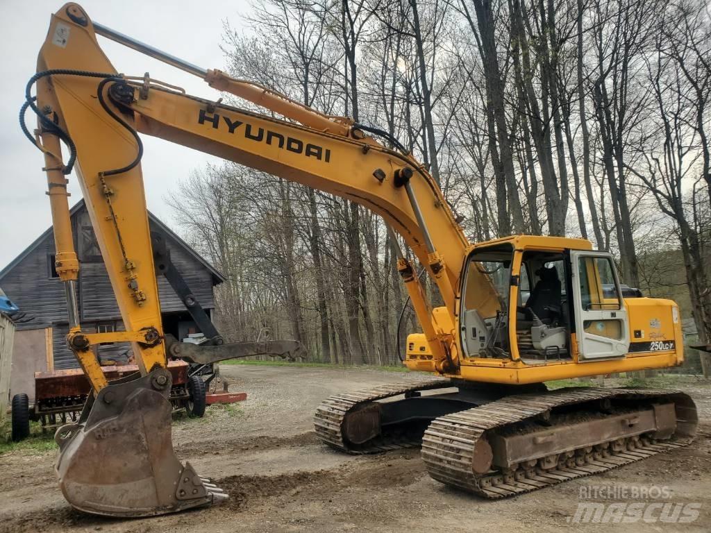 Hyundai R250LC-7 Escavadoras de rastos
