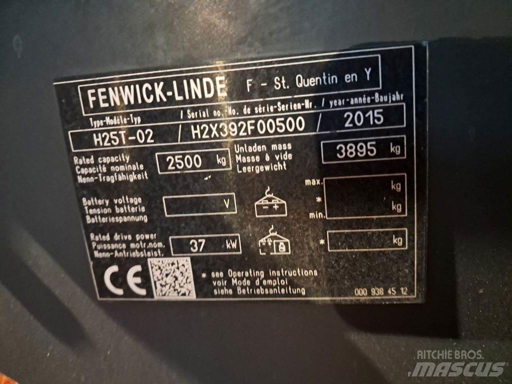 Linde H25T-02 Empilhadores a gás