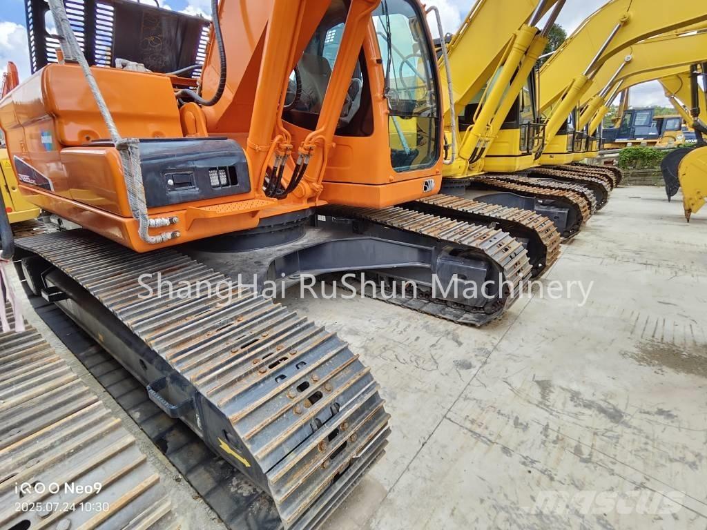 Doosan 225-7 Escavadoras de rastos