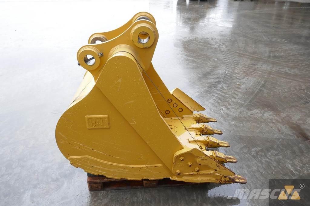 CAT 320 Bucket Baldes