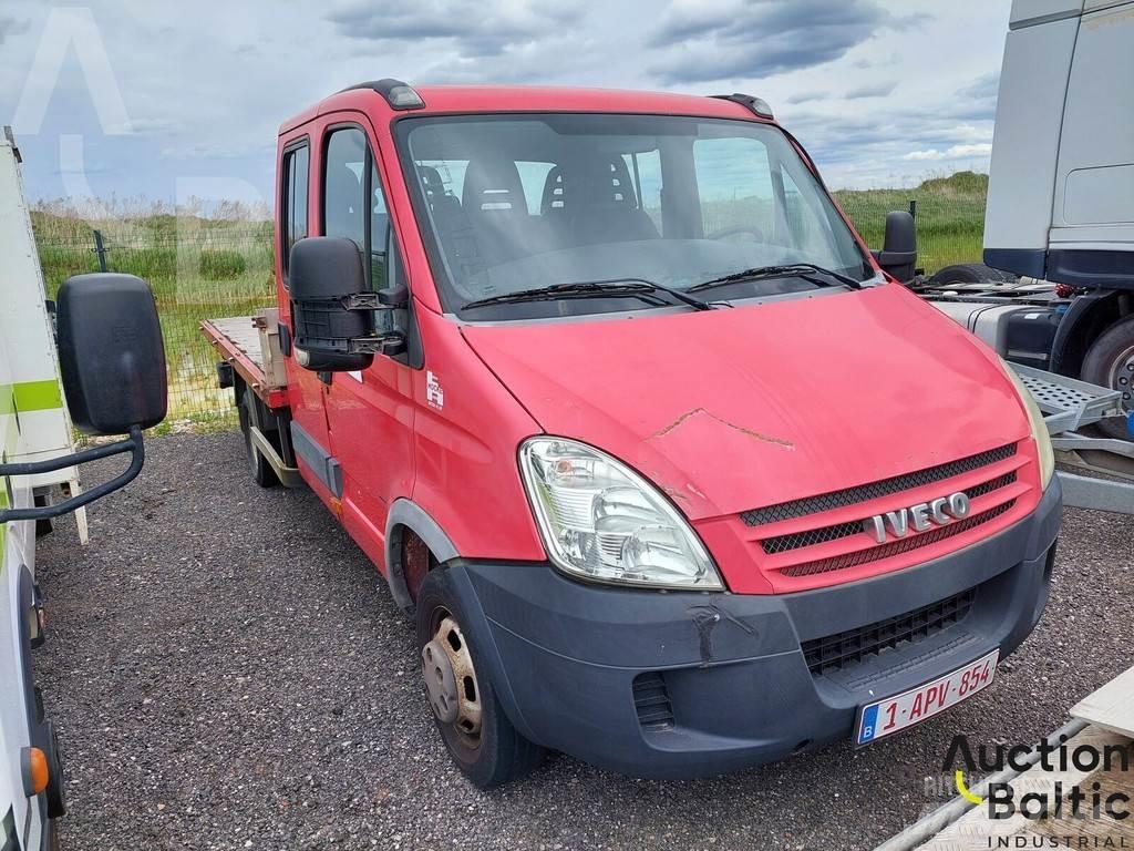 Iveco 50C18 Camiões estrado/caixa aberta