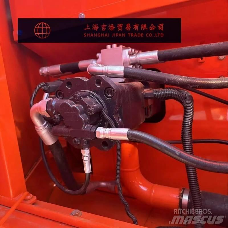 Doosan DX 150 Escavadoras Midi 7t - 12t