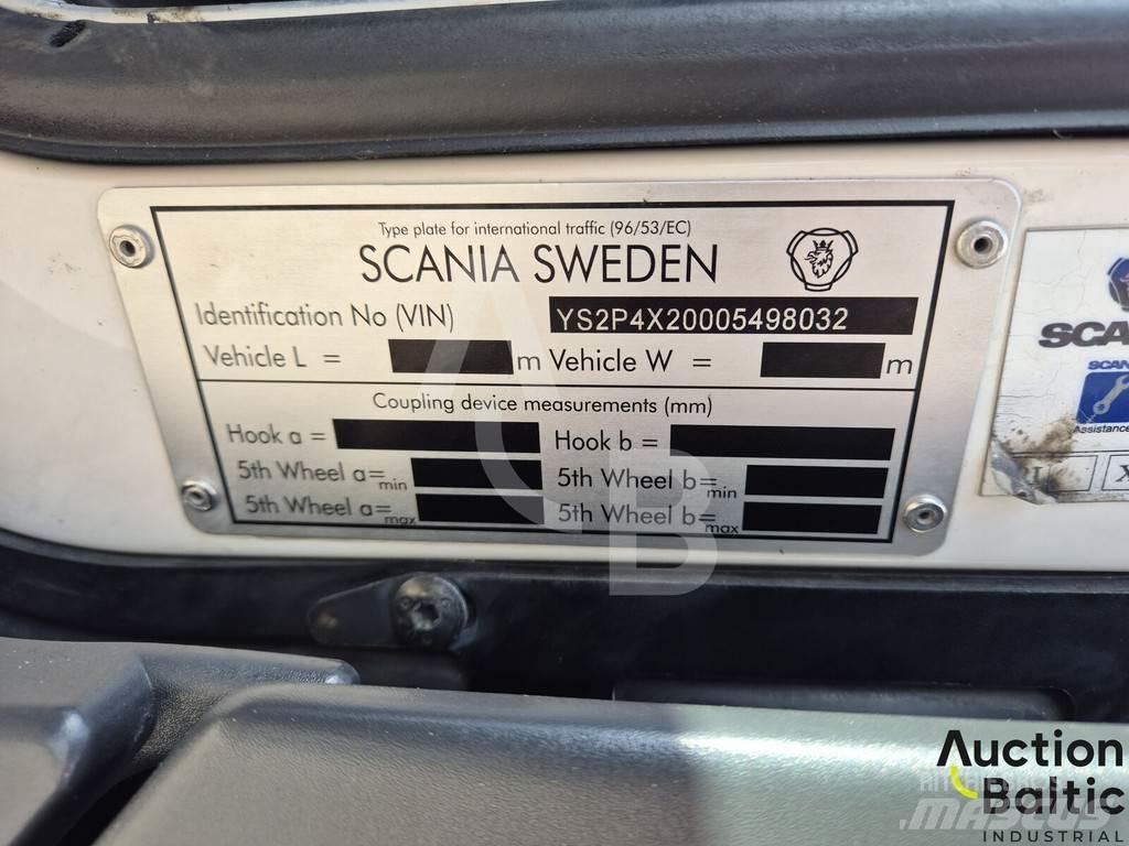 Scania P 450 Camiões de chassis e cabine