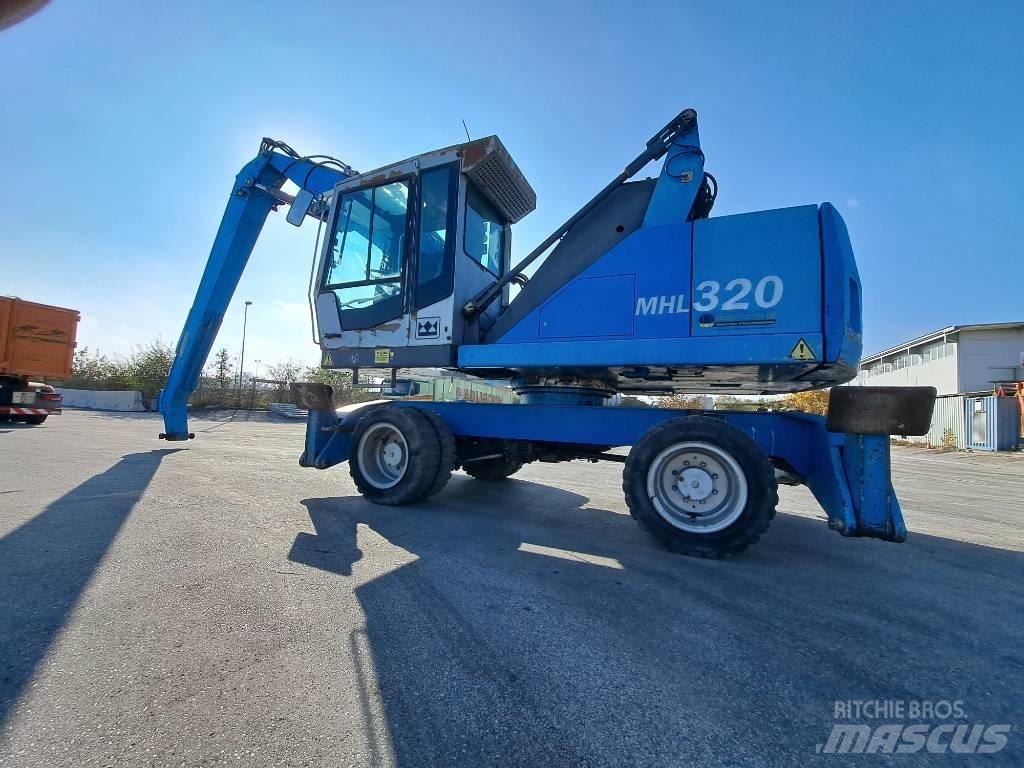 Fuchs MHL 320D Manipuladores de resíduos / indústria