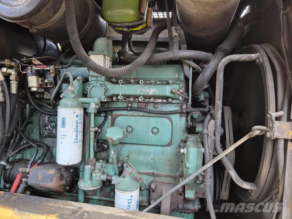 Volvo L 120 B Pás carregadoras de rodas