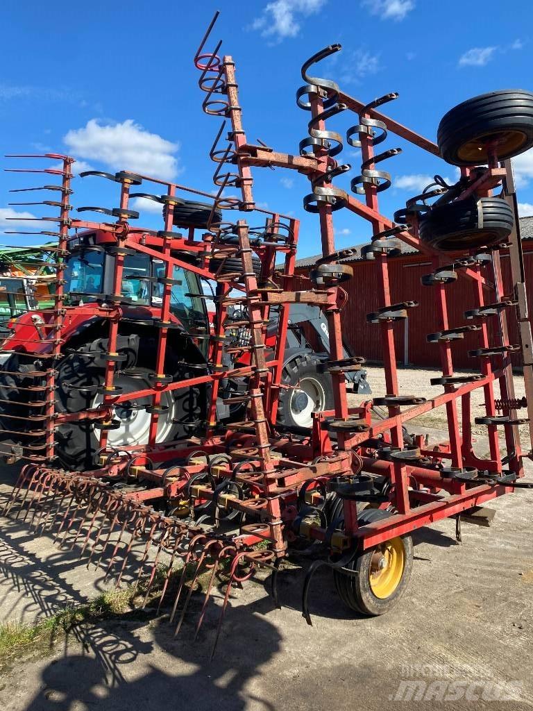 Väderstad NZ 740 Grades mecânicas e moto-cultivadores