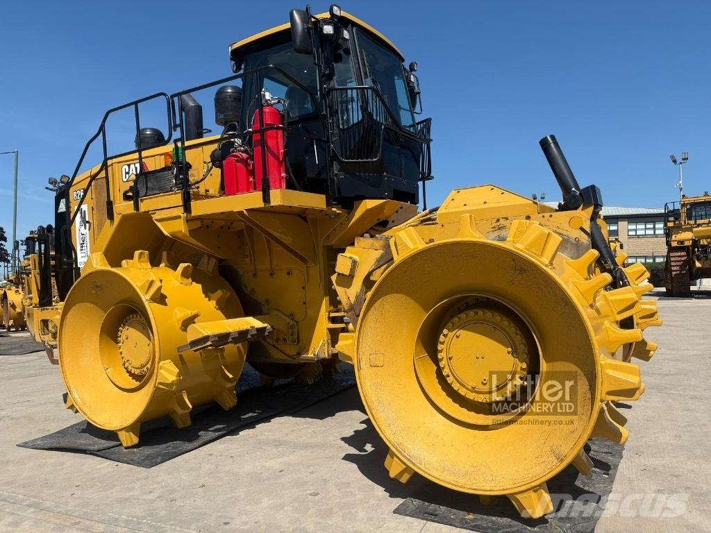 CAT 826 Compactadoras de lixo