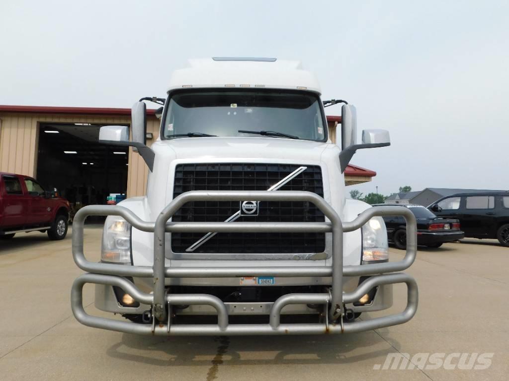 Volvo VNL Tractores (camiões)