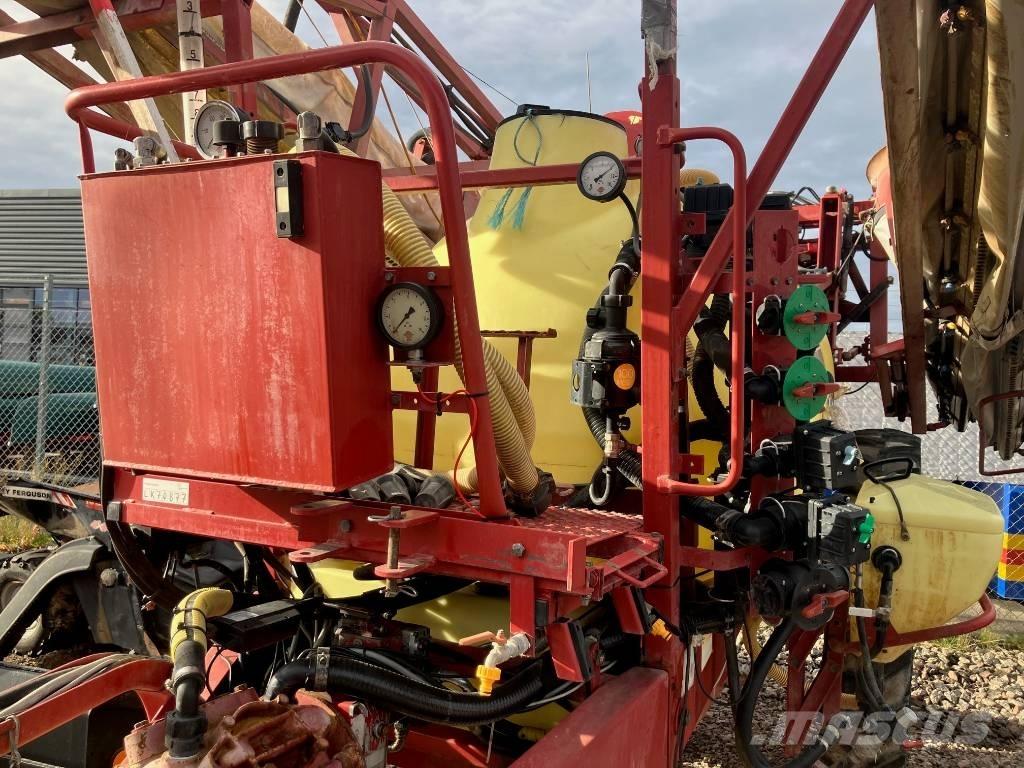 Hardi Commander Twin Pulverizadores rebocados