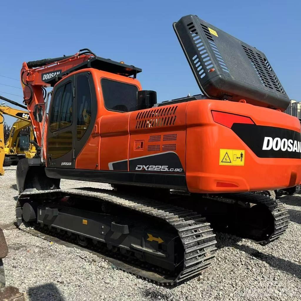 Doosan 225LC-9c Escavadoras de rastos