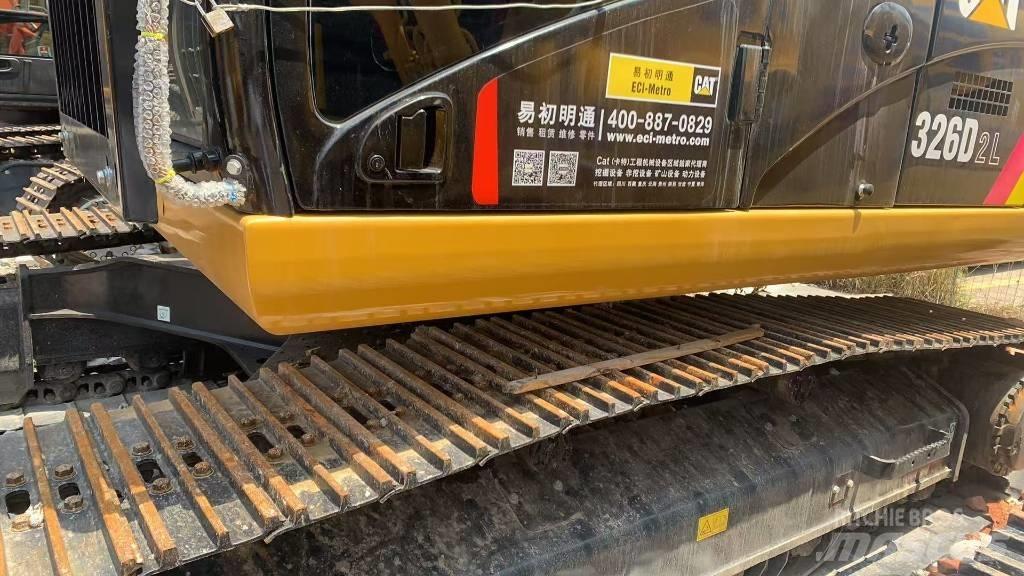 CAT 326 Escavadoras de rastos