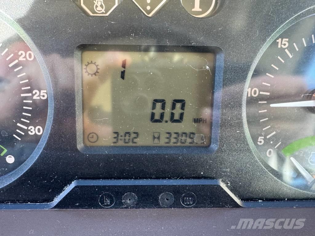 John Deere 6120 Tratores Agrícolas usados