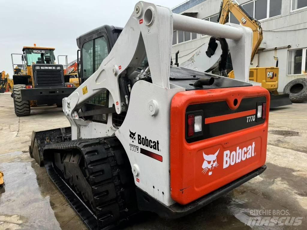 Bobcat T770 Carregadoras de direcção deslizante