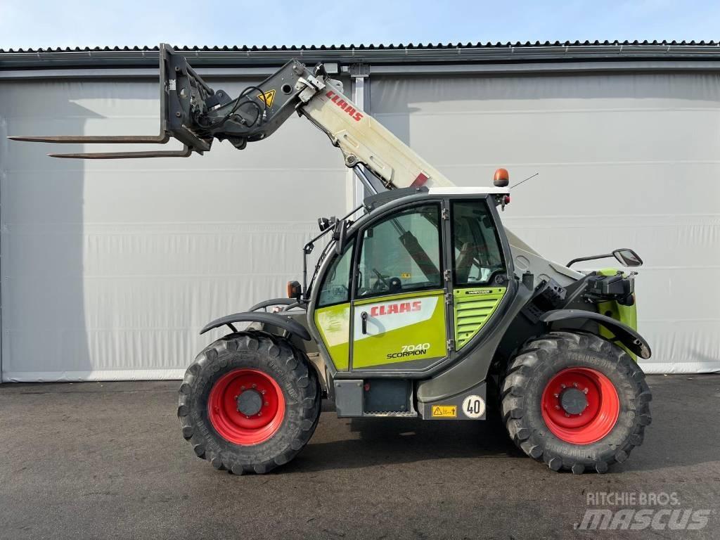 CLAAS SCORPION 7040 Telescópicas para Agricultura