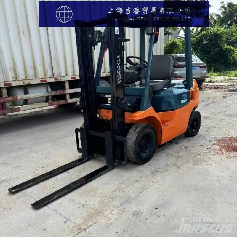 Toyota 25 Empilhadores Diesel