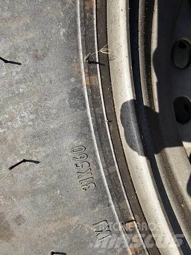 Pirelli ITINERIS 7 Transportes - Outros
