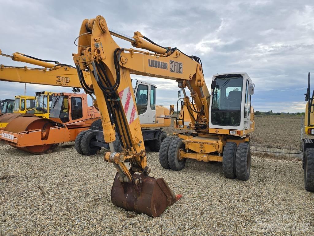 Liebherr A 316 Escavadoras de rodas