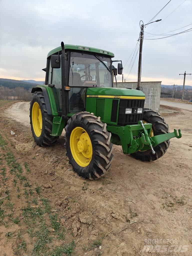 John Deere 6100 Tratores Agrícolas usados