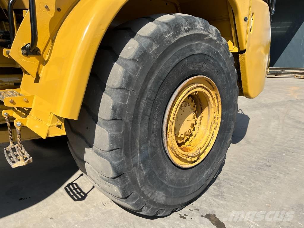 CAT 740 Water truck Camiões articulados