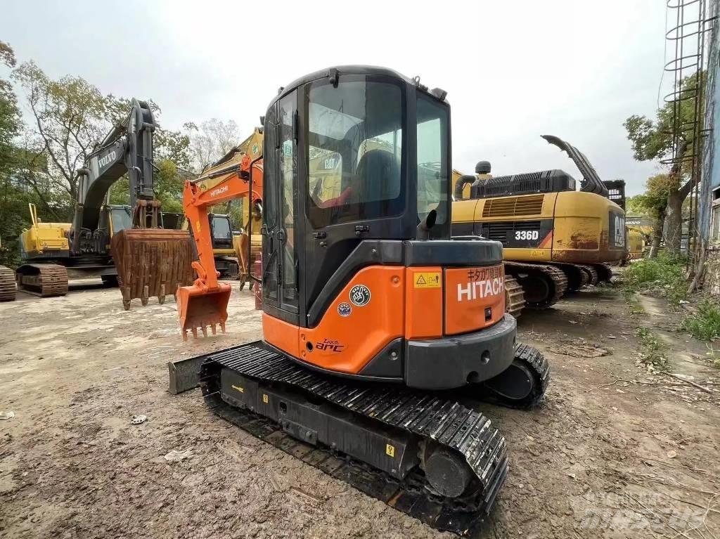 Hitachi ZX50U Mini Escavadoras <7t